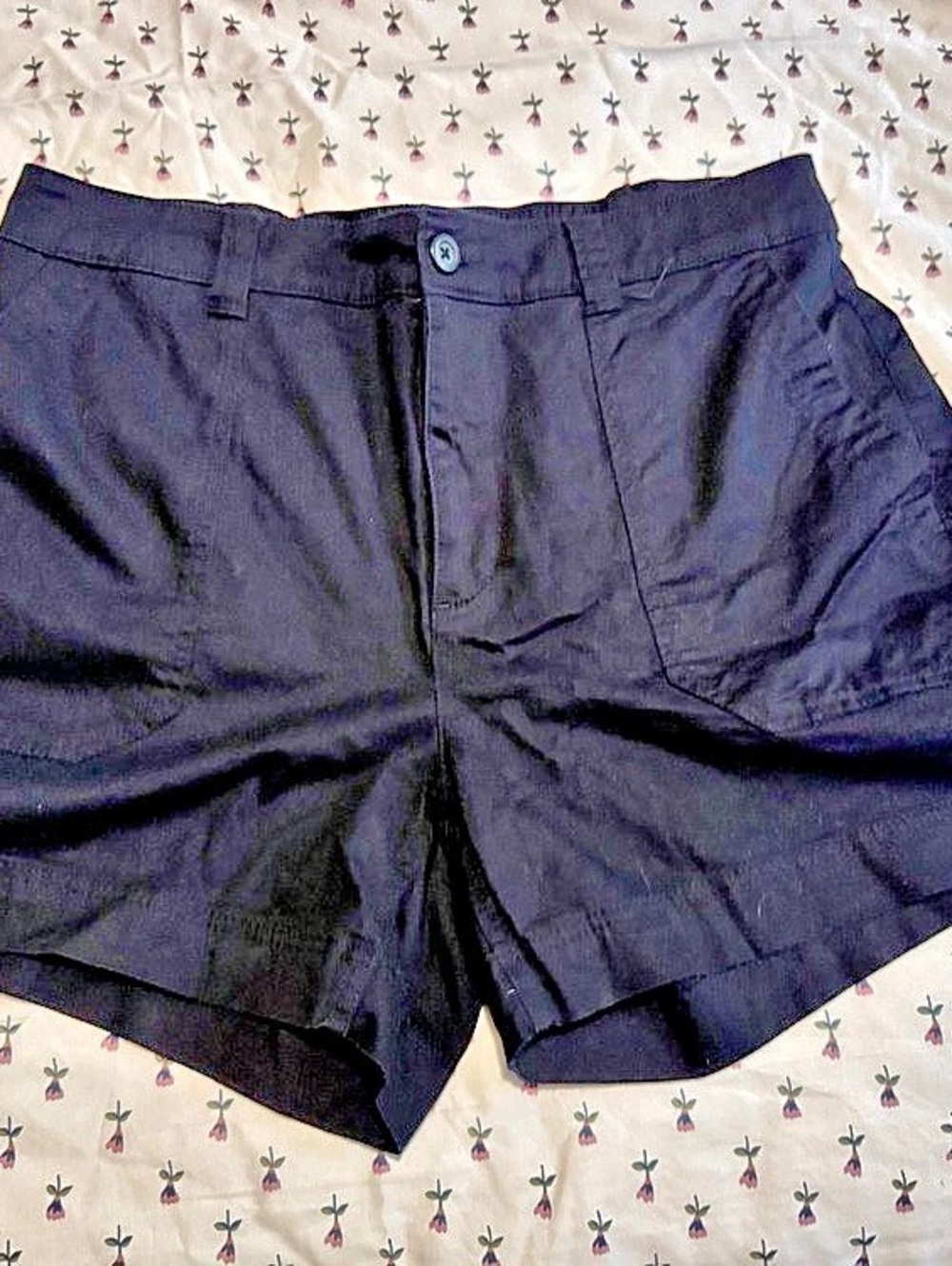 Old Navy Cargo Shorts Black Large